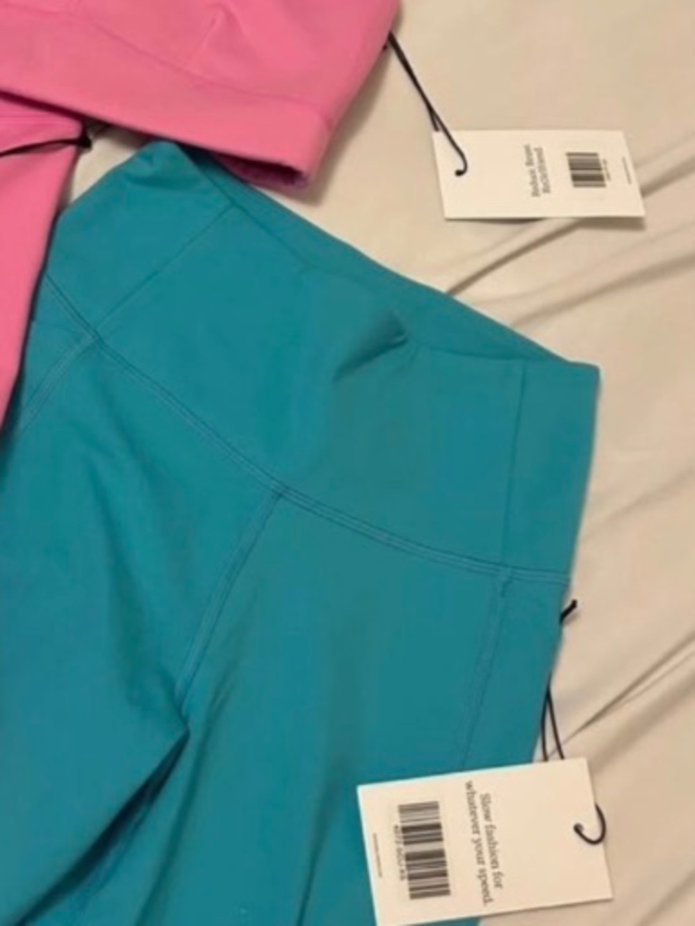 Comprehensive shorts with pockets
